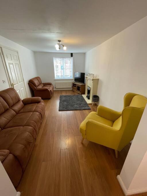 5 Holborn Spacious Home Redhill  Extérieur photo